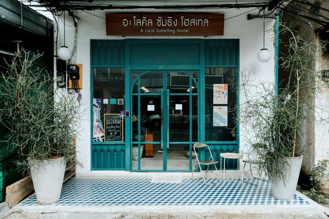 A Local Something Hostel Trang Exterior foto